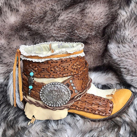 Cowboy boots - Picture 3 of 6